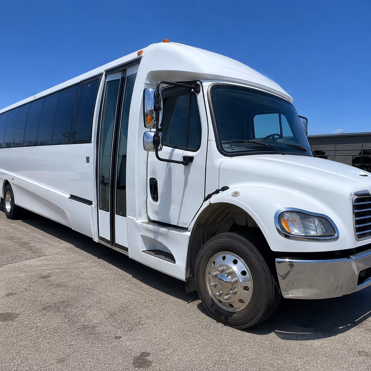 Greensboro Airport Shuttle & Transportation party bus exterior